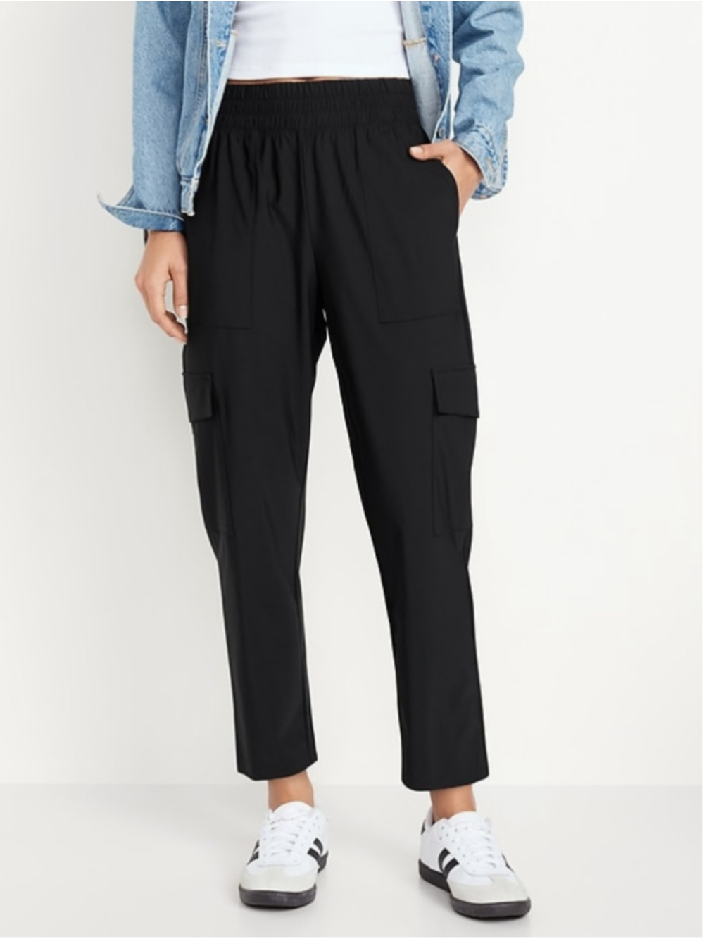 Old Navy SleekTech Go-Dry Cargo Ankle Pants Black Size Medium NWT Packable Airy